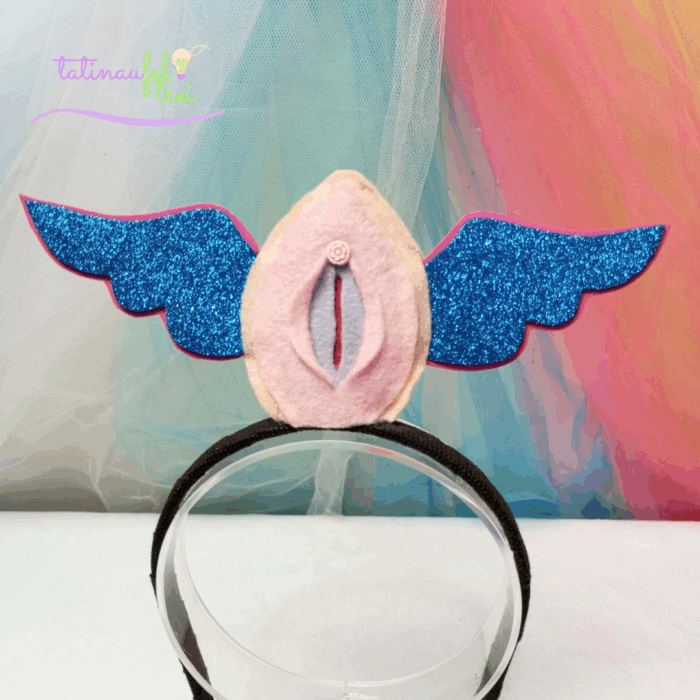 Tiara Vulva Livre  - Vulva Rosa com asa azul - Image 2