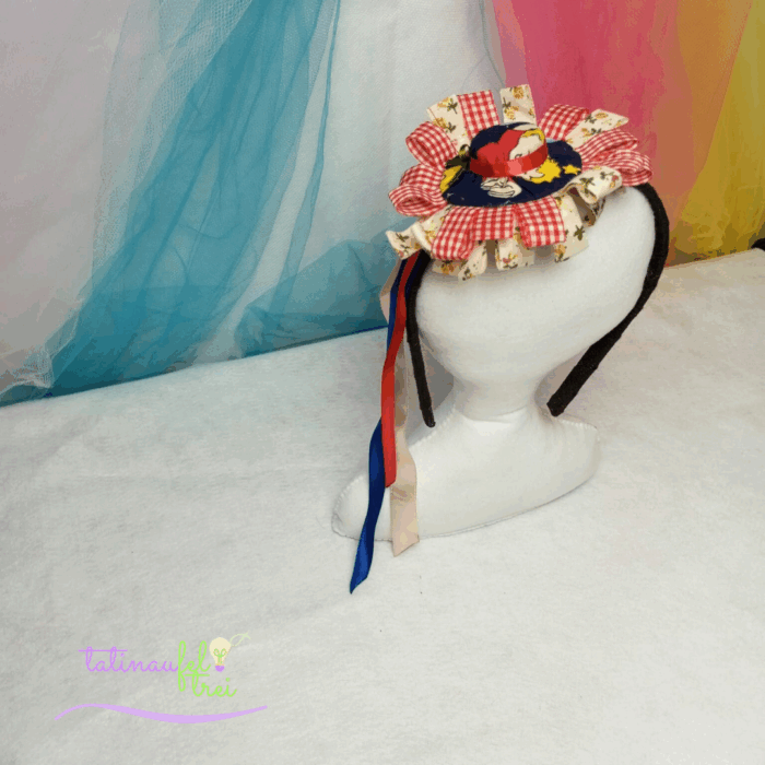 Tiara Chapéu Azul e vermelho